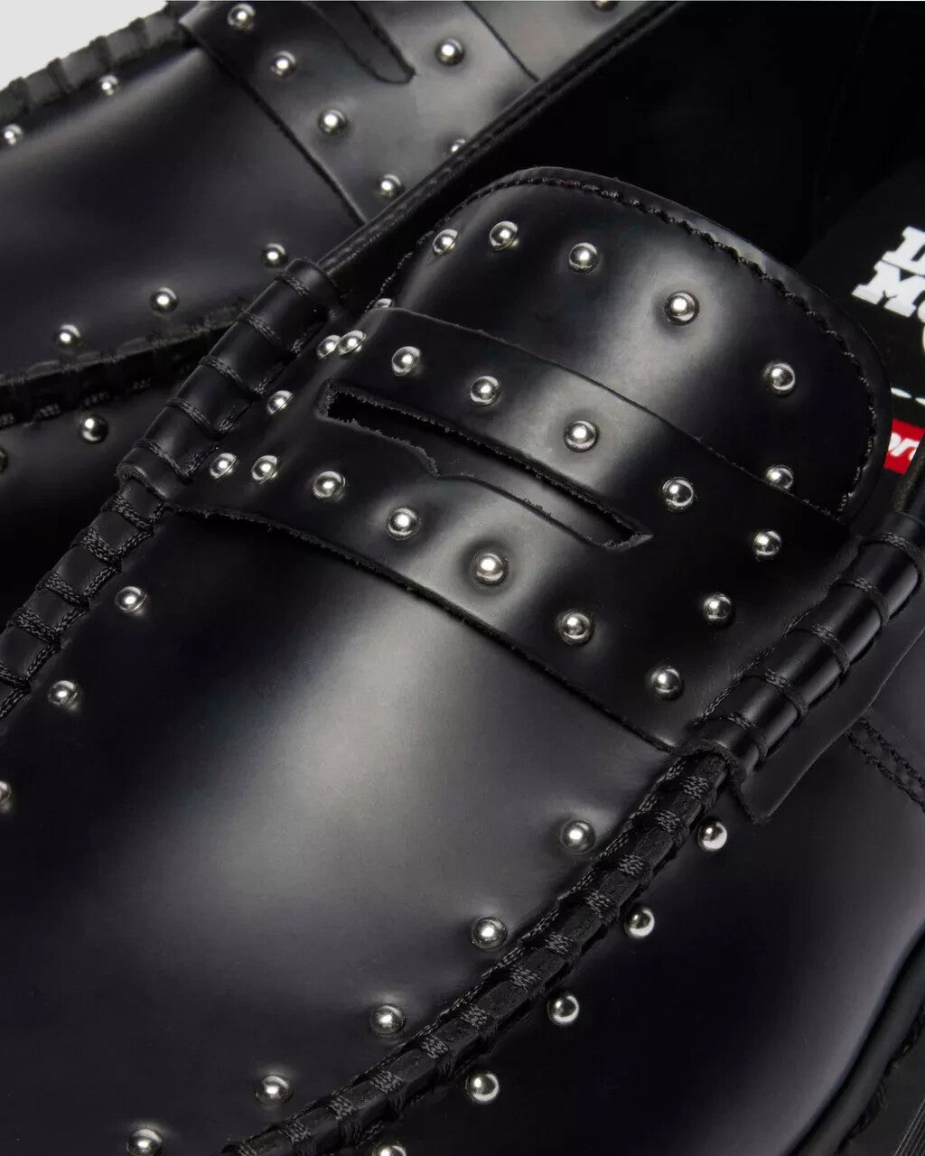 41873001 Supreme Ã Dr.Martens Studded Penton Loafer Black 25SS Week 13 (Men's)