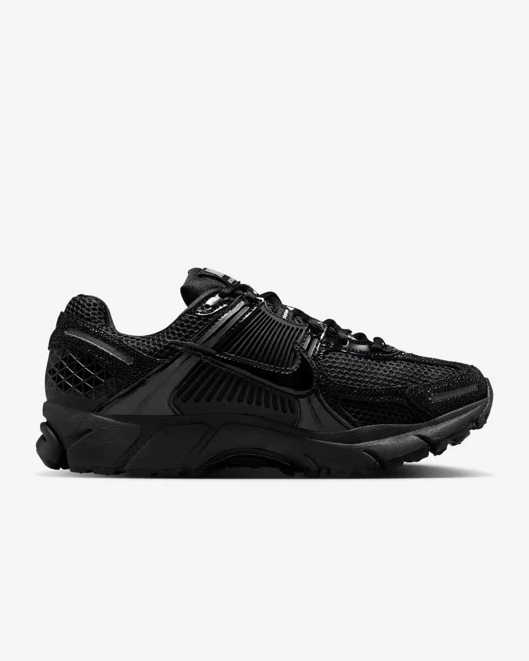 II6236-001 Nike Zoom Vomero 5 Black (Women's)
