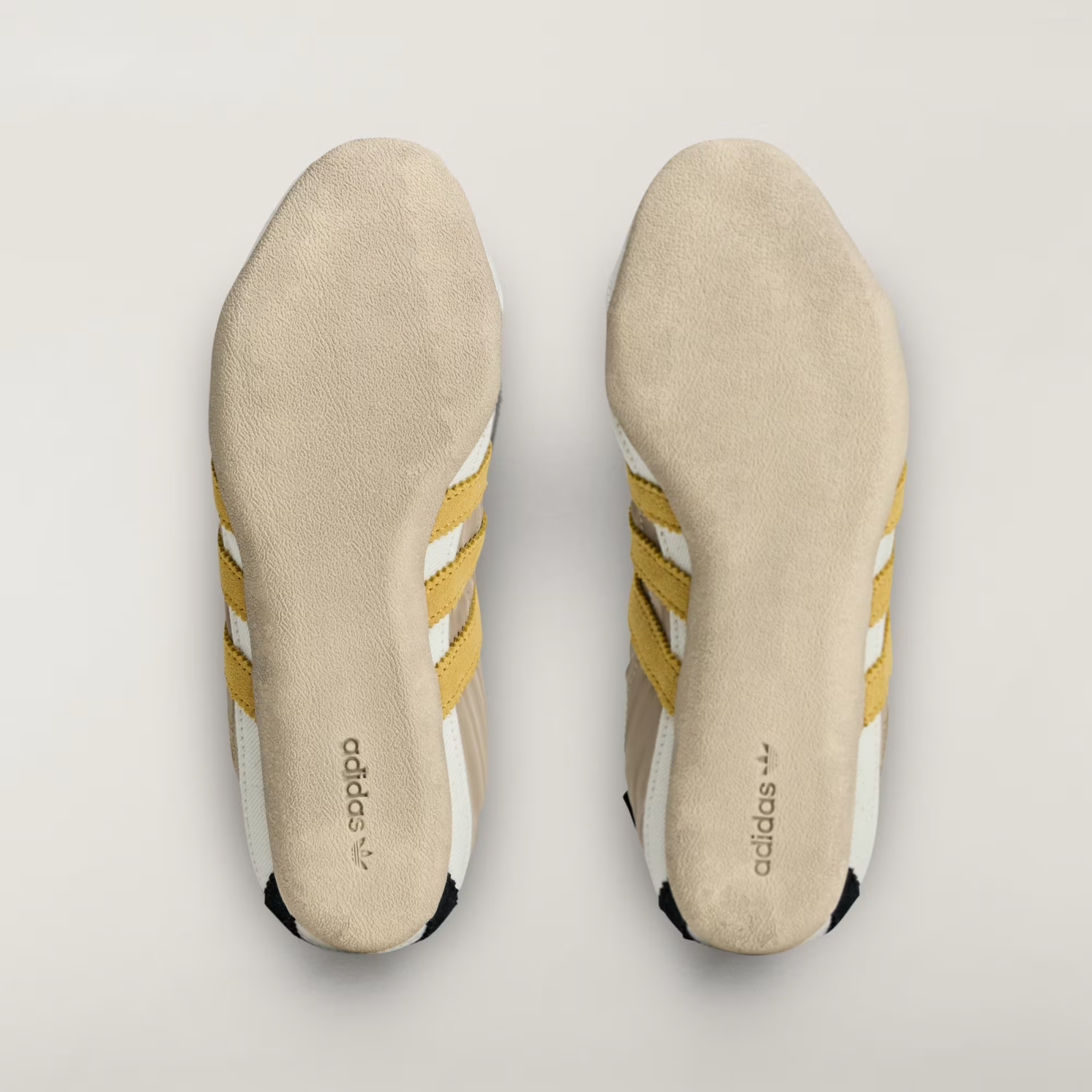 KJ4401 Song For The Mute adidass Tokyo Off White (Women's)