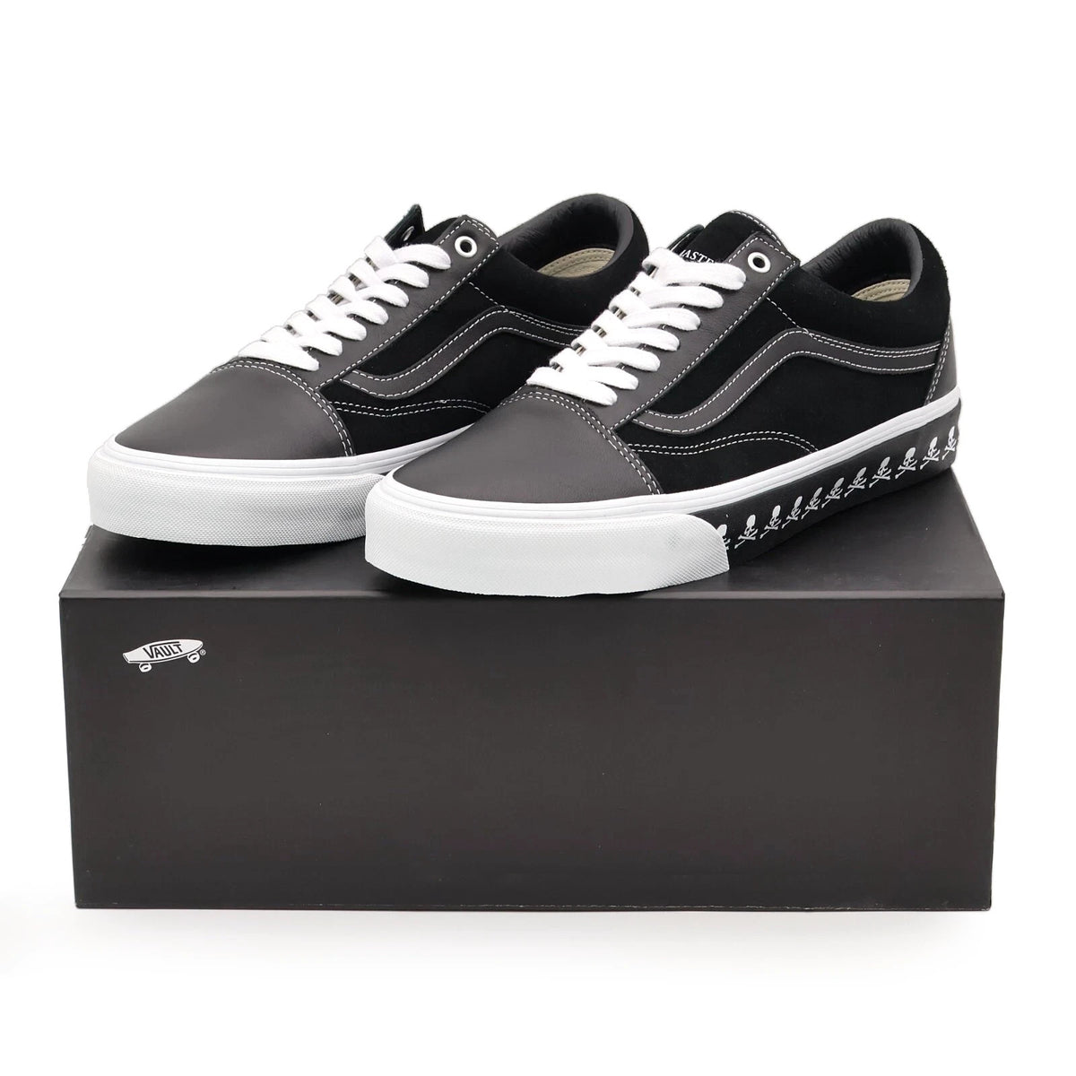 VN0A4BVFBLK1 MASTERMIND WORLD Ã Vault by Vans Old Skool VLT LX