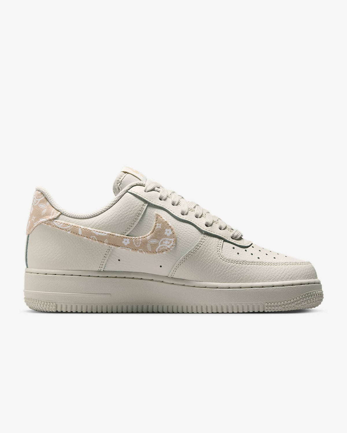IH2051-072 Nike Air Force 1 '07 Light Bone Grain Light Bone Light Bone (Women's)