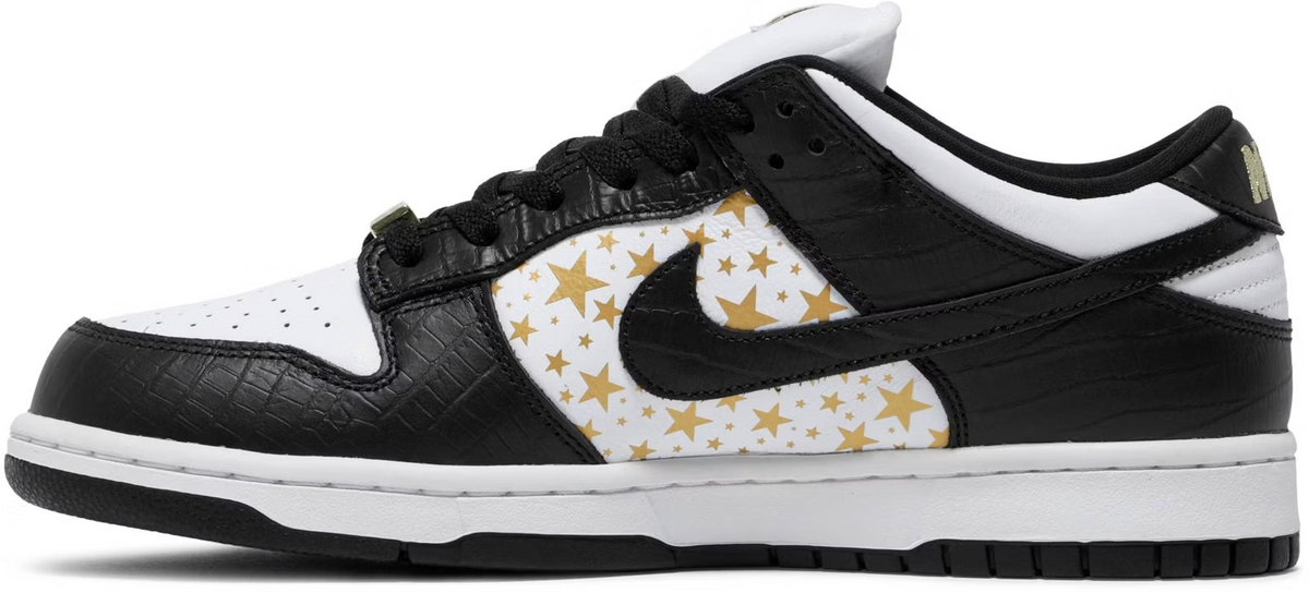 DH3228-102 Supreme Ã Nike SB Dunk Low OG QS Gold Stars "White/Black" (Men's)