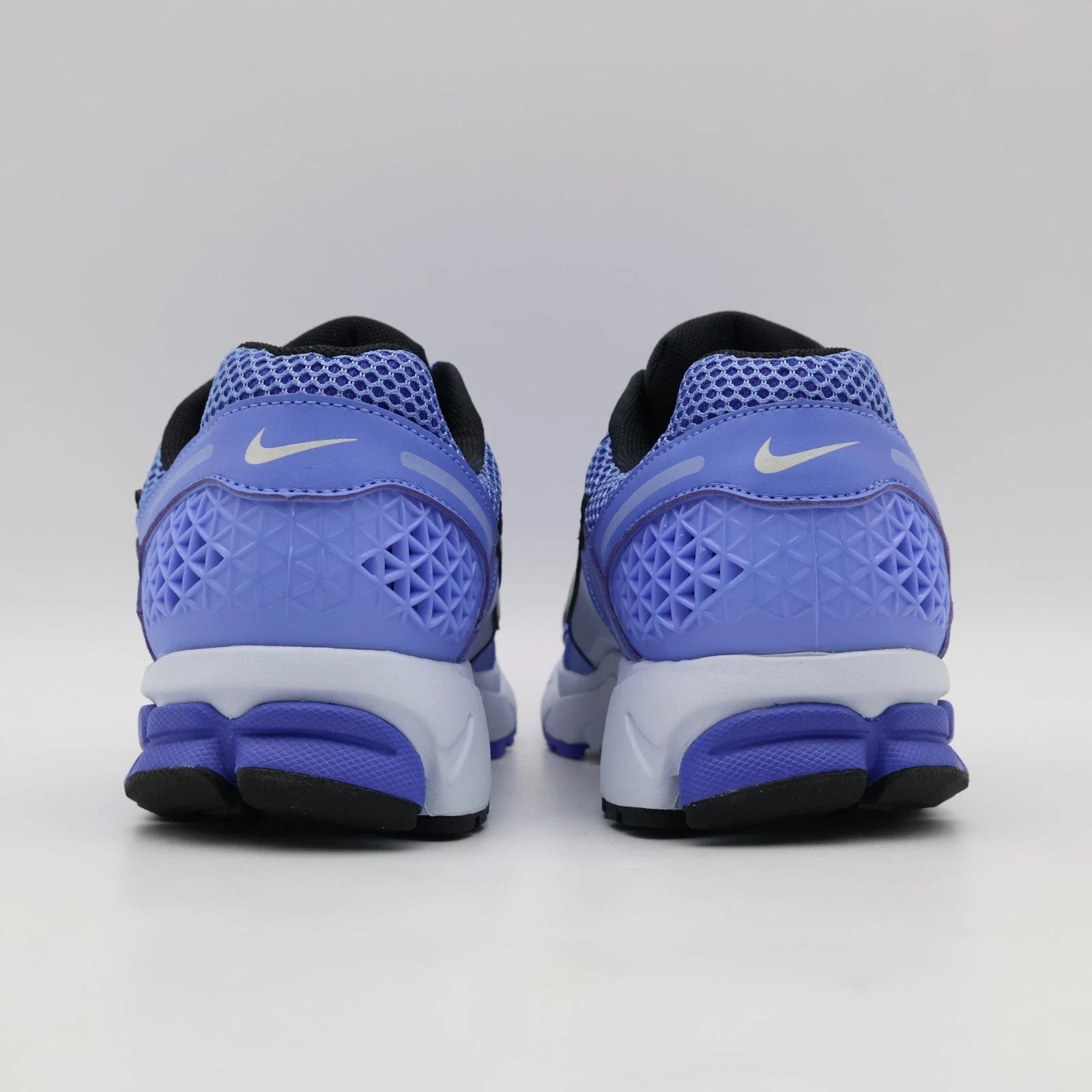 FJ2028-400 Nike Zoom Vomero 5 Royal Pulse (Women's)