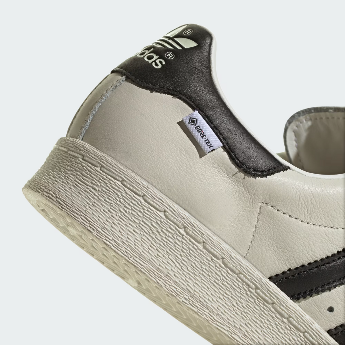KI7820 adidas Superstar 82 GORE-TEX Cloud White Core Black (Men's)