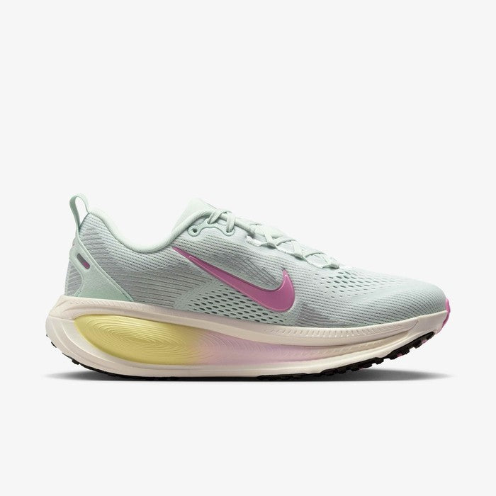 IH3634-099 Nike Vomero 18 Barely Grey Pale Ivory Cannon Playful Pink (Women's)