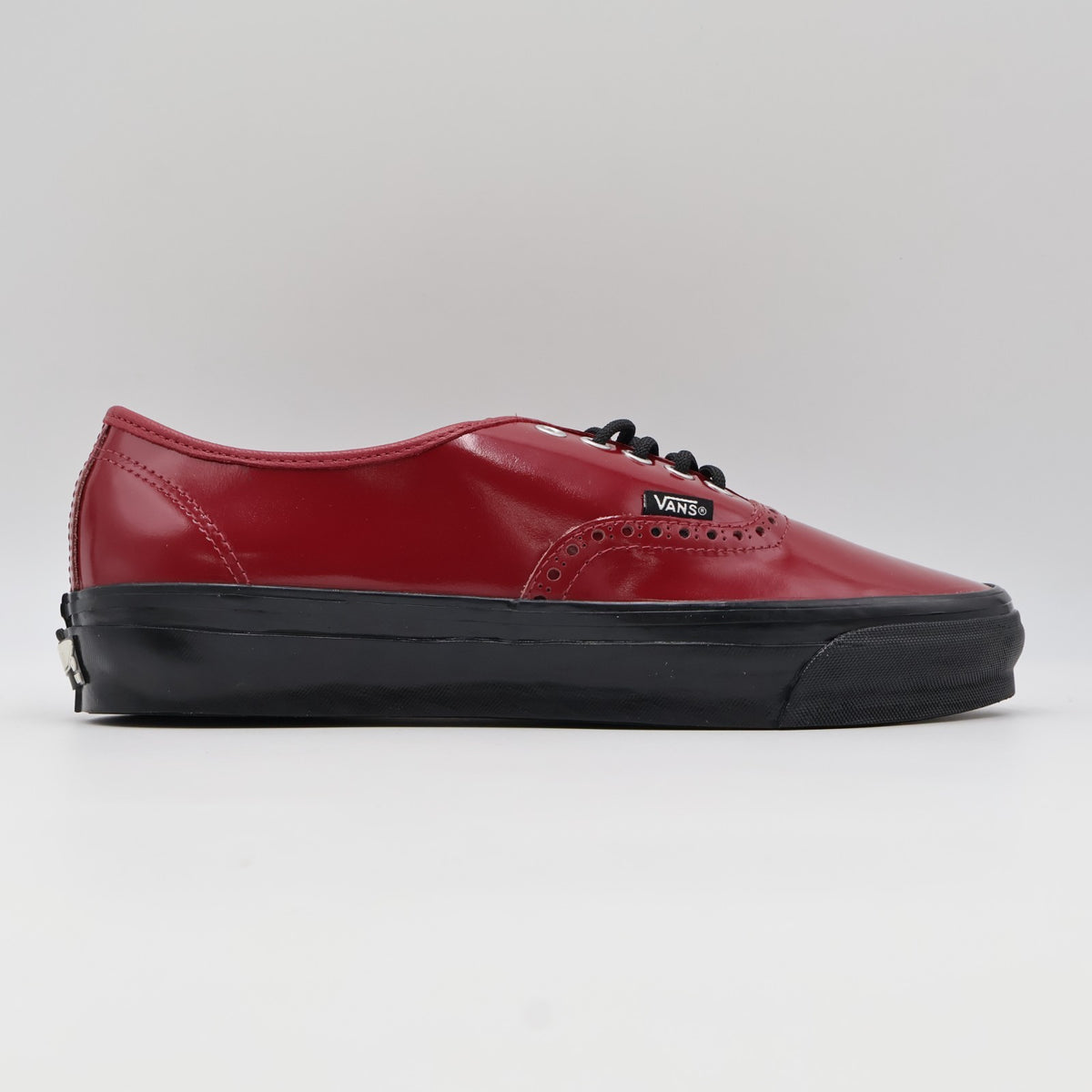 VN000V33F0G Vans OTW AUTHENTIC 44 SIPED VIBRAM GLOSS LEATHER BROGUE (Men's)