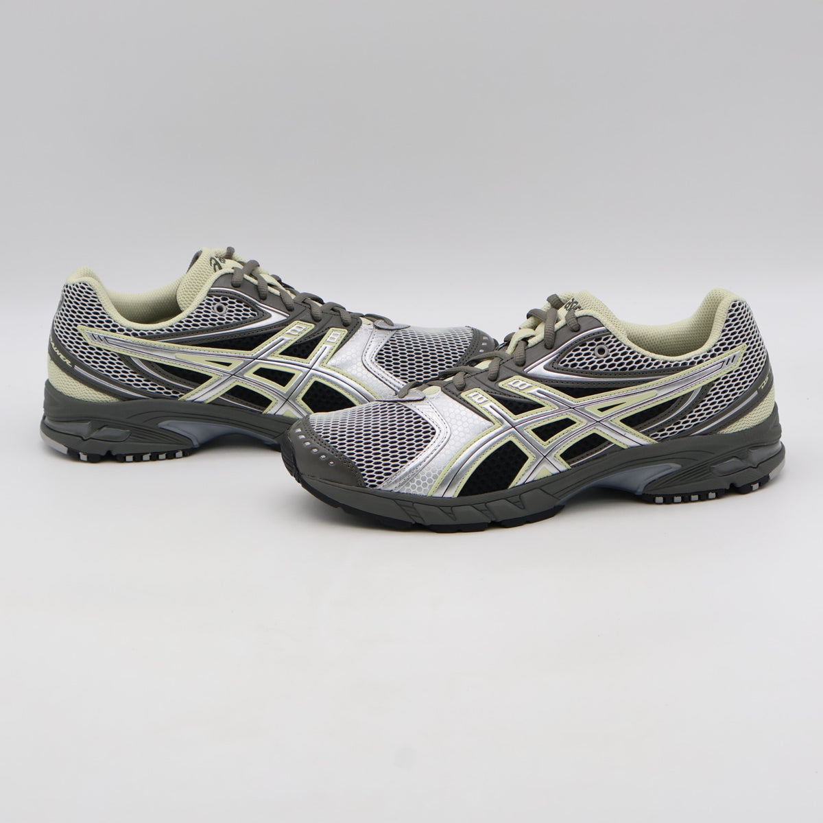 1203A607-020 Asics Gel-DS Trainer 14 Truffle Grey (Men's)