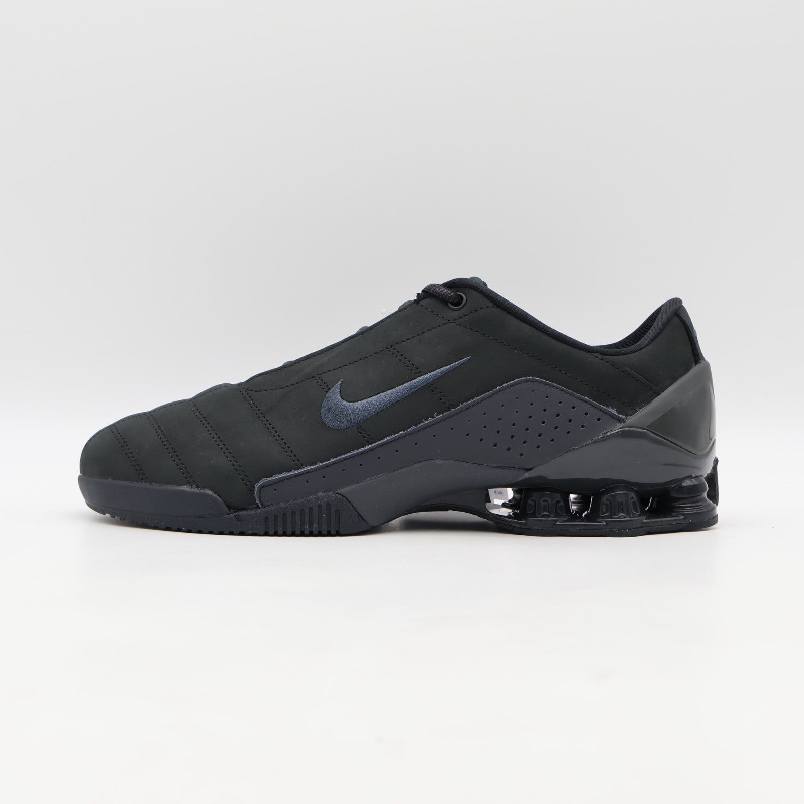 IO9934-001 Nike Total 90 Shox Magia Suede "Black" (Women's)