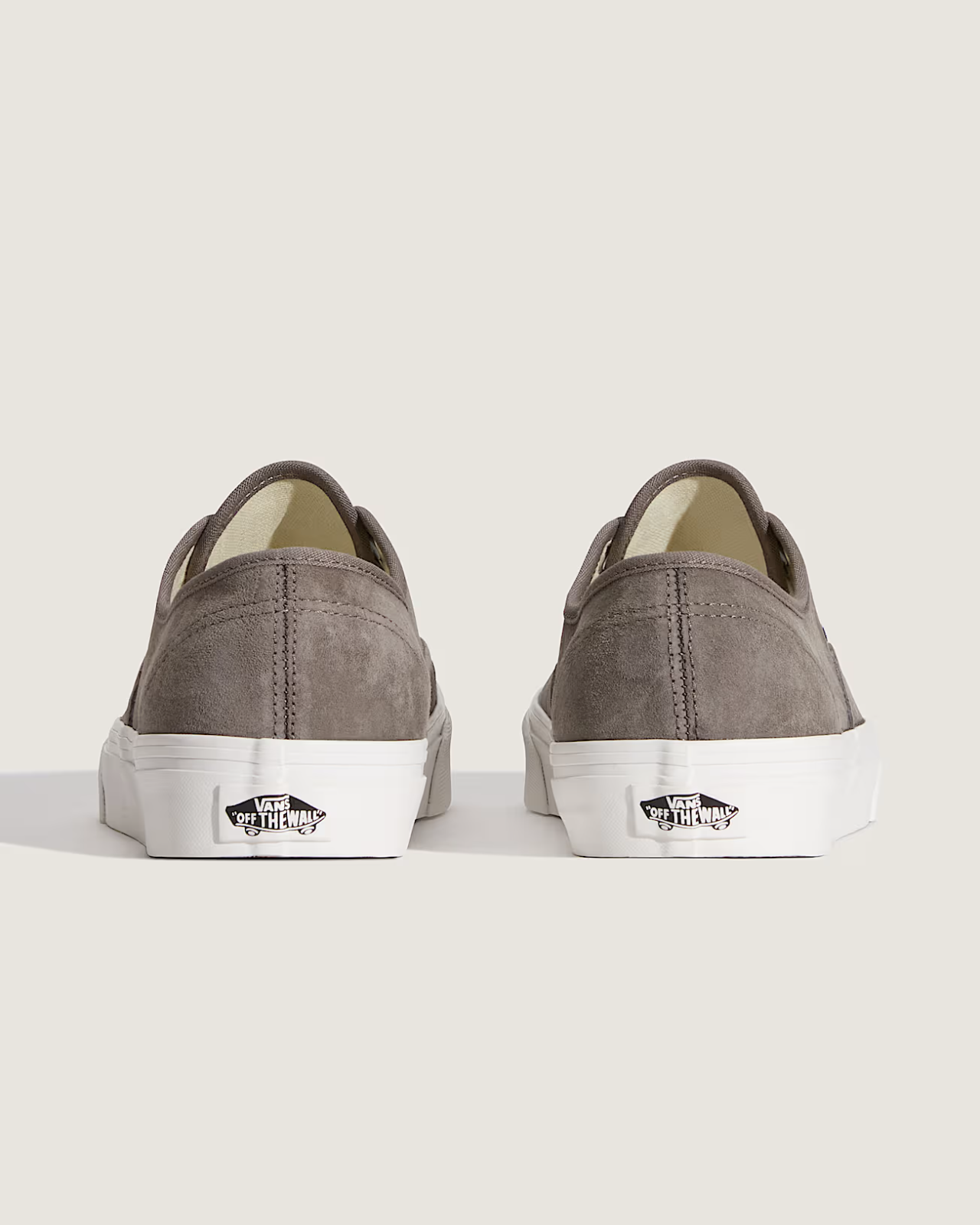 VN000D7Y9JC Vans Authentic Pig Suede Bungee Cord (Men's)