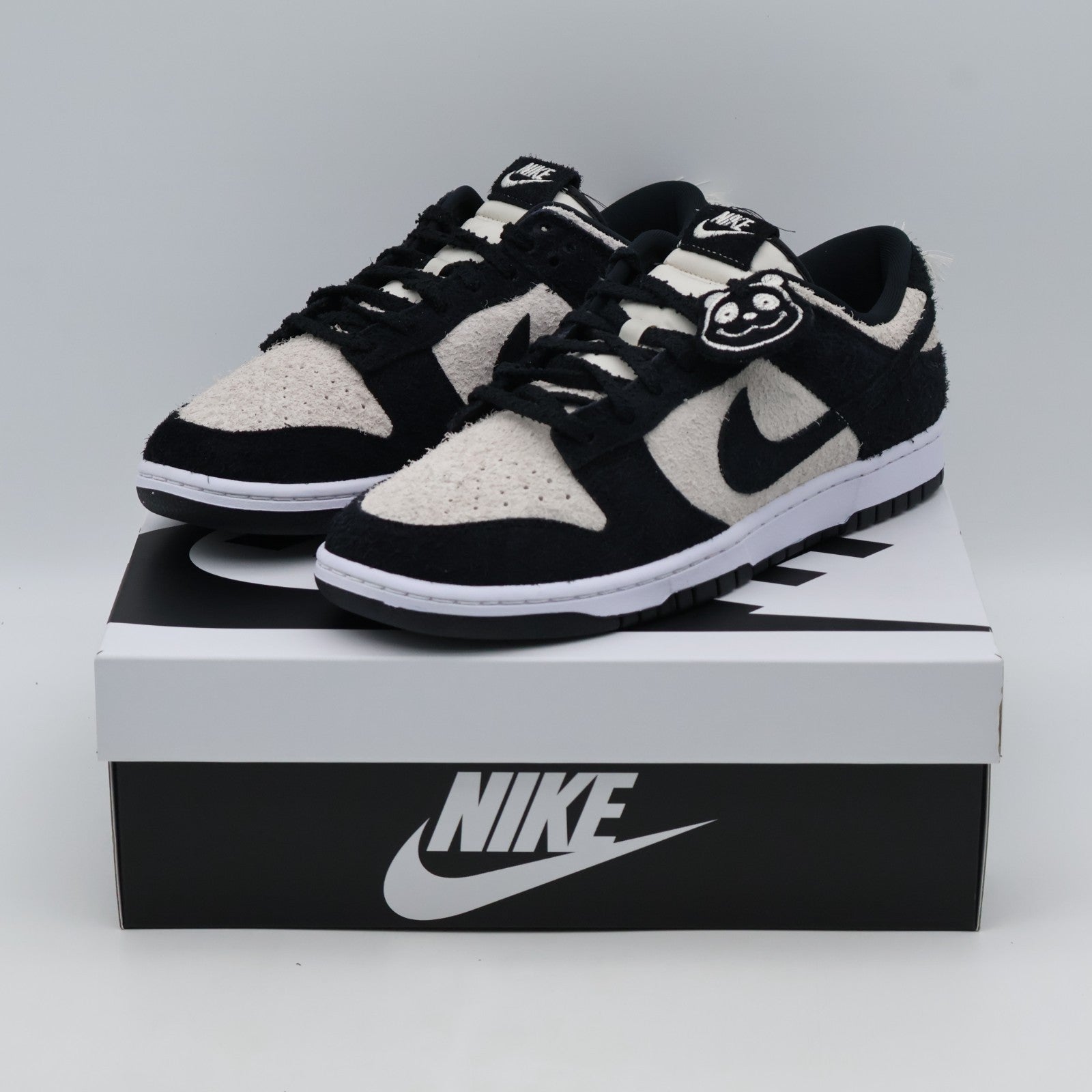 IB2990-100 Nike Dunk Low Retro SE Panda White Black  (Men's)