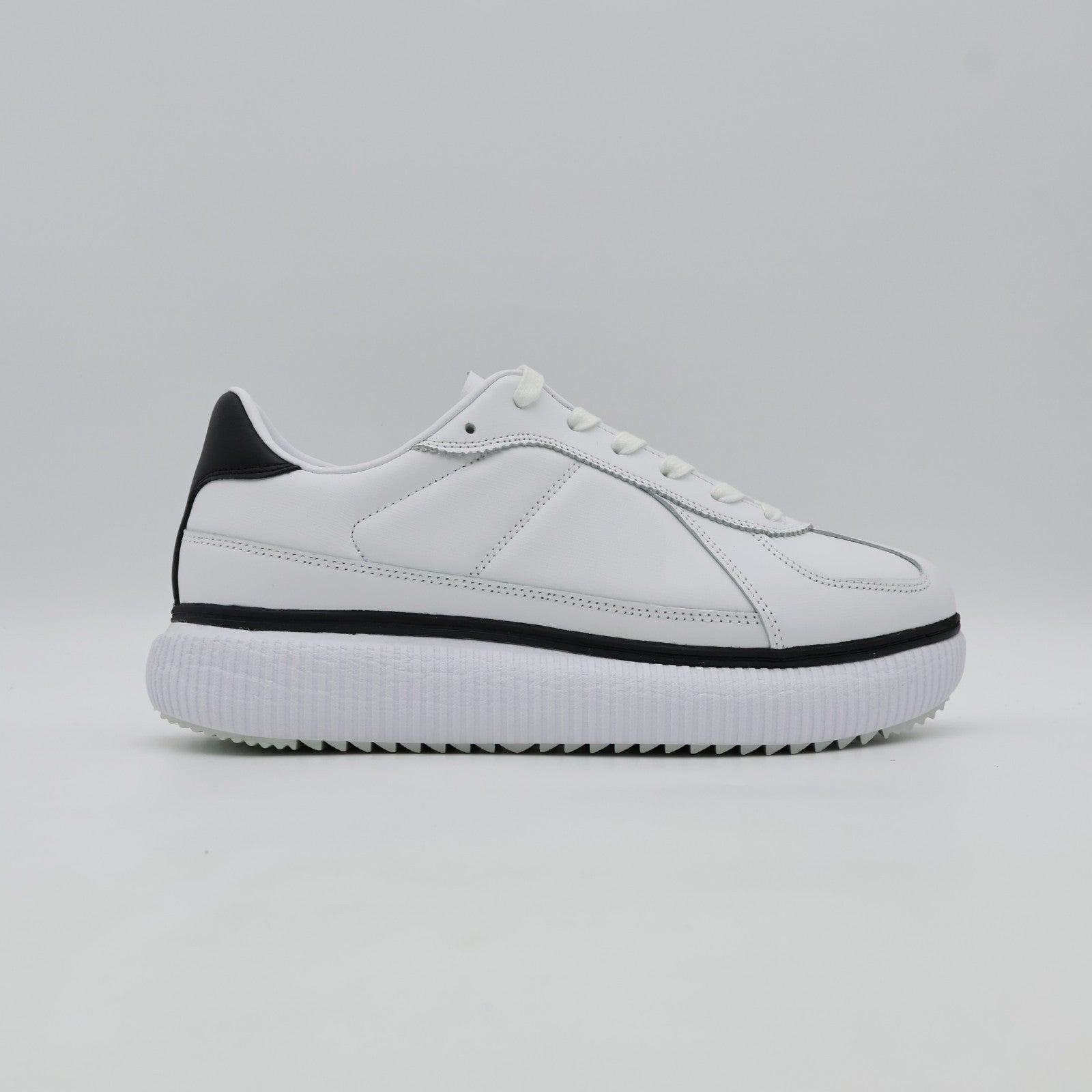 1183B873-101 Onitsuka Tiger Delecity White (Men's)