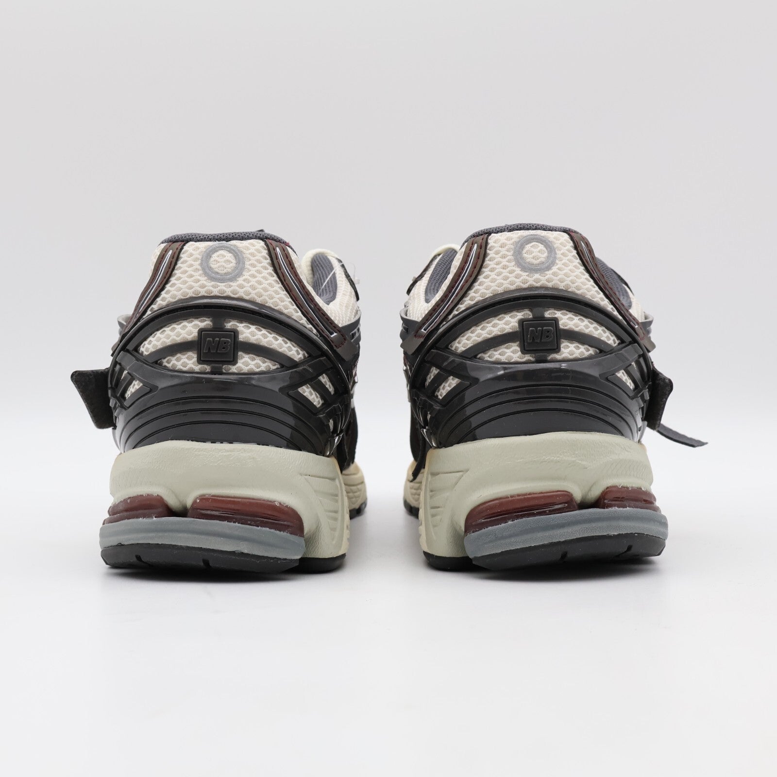 U1906ANA New Balance 1906A Brown (Men's)
