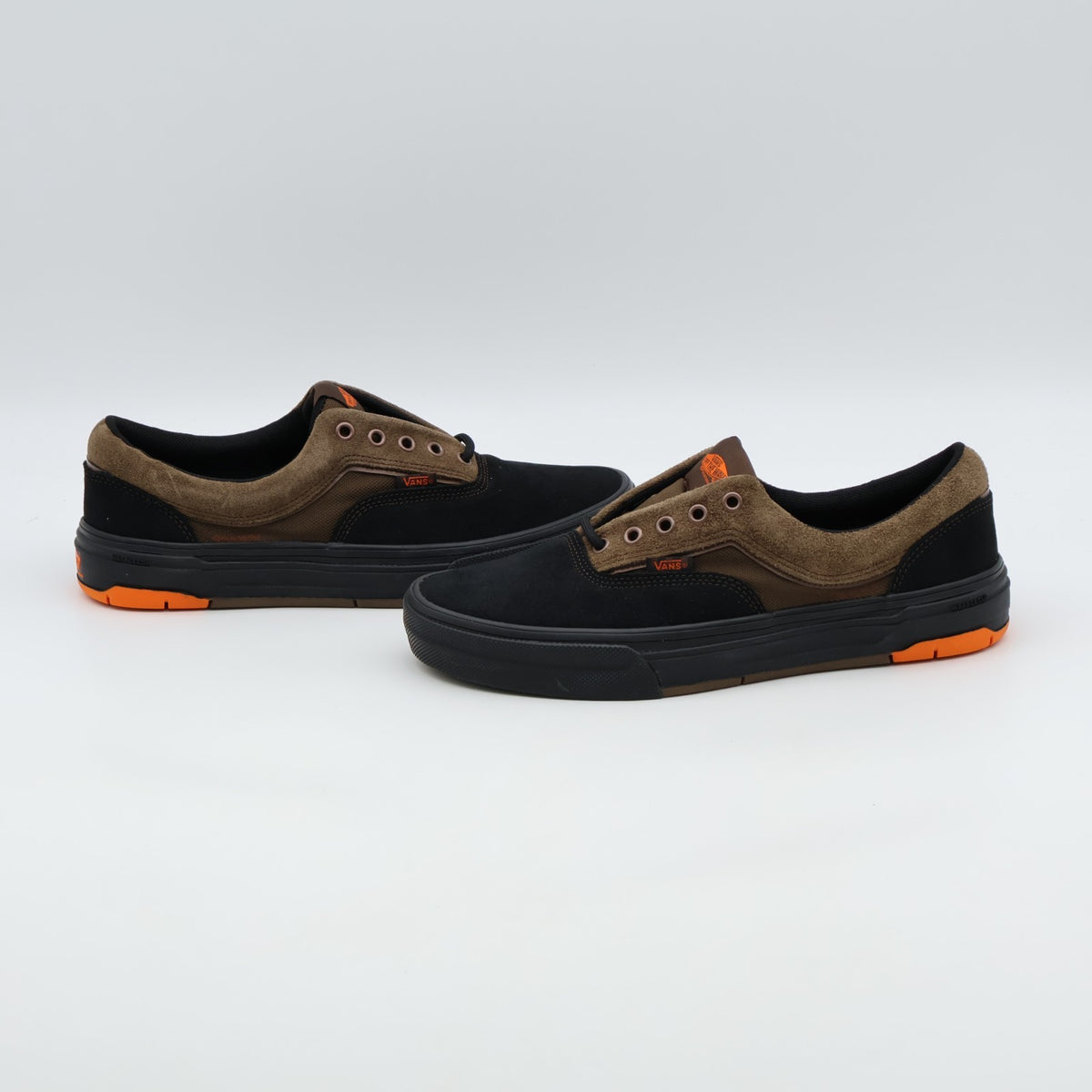 VN000EF0YS8 Vans Skate Era Wafflecup "Black/Brown"