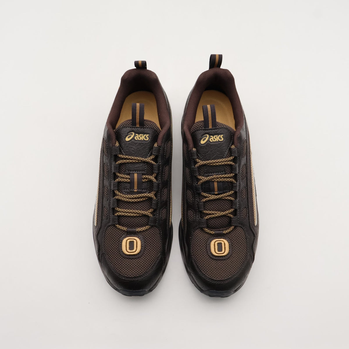 1203A643-200 OTTO 958 Asics Protoblast-CMLVIII Dark Brown Pure Gold (Men's)
