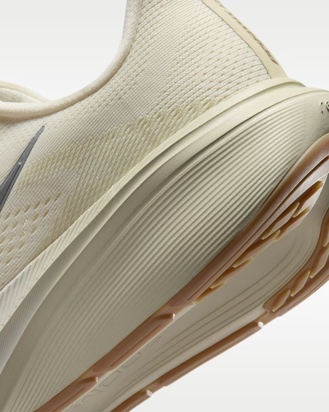 IM8332-100 Nike Pegasus 42 Coconut Milk (Men's)