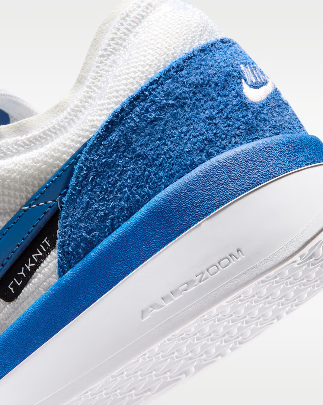 FV8493-403 Nike SB PS8 "Sport Royal/White"