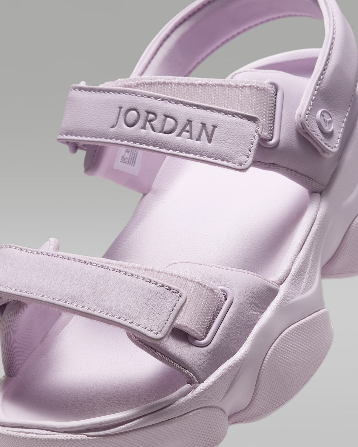FN5036-500 Nike Jordan Deja Doll Daybreak (Women's)
