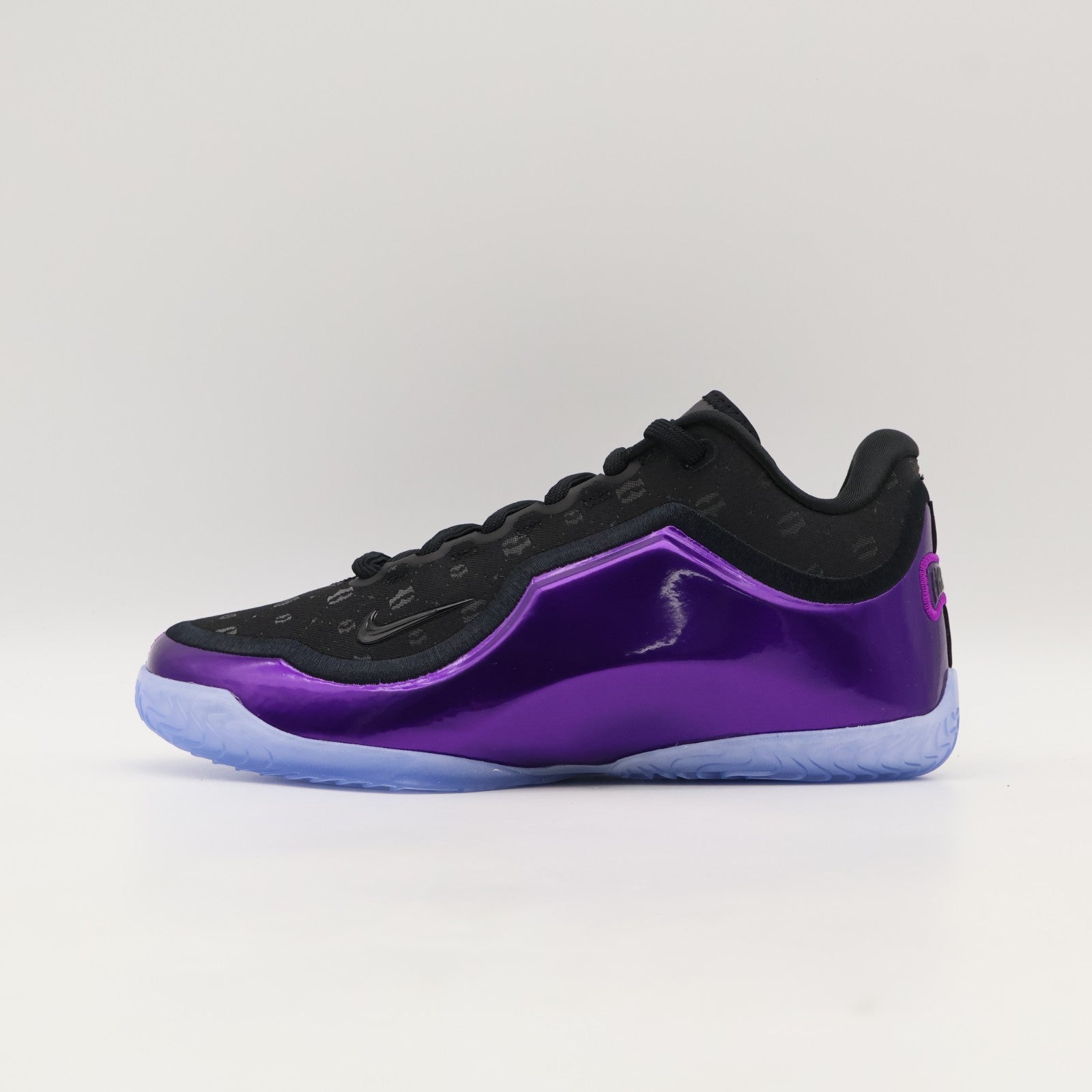 IQ6709-001 Nike GS LeBron 23 Chosen One