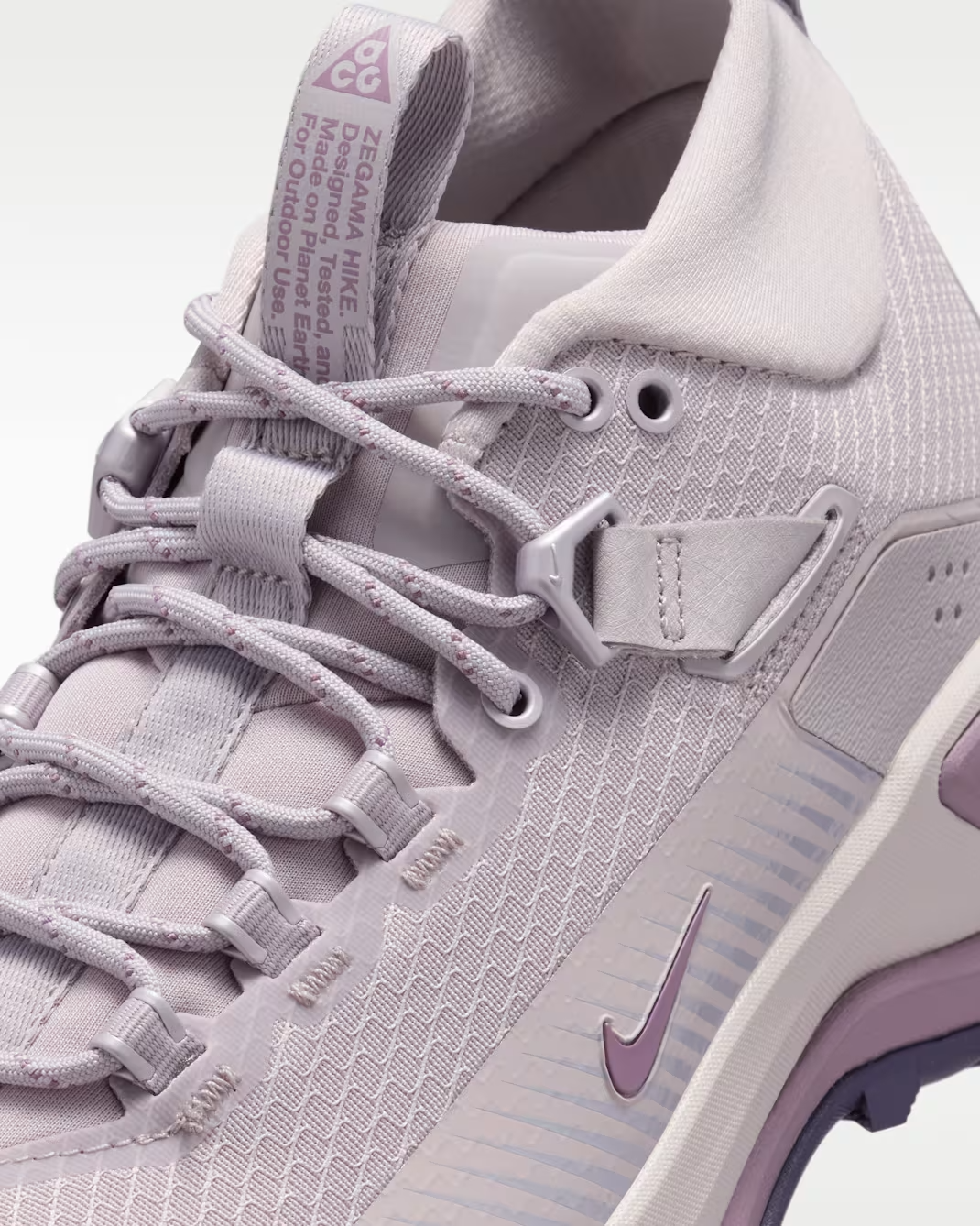IO7855-004 Nike ACG Zegama Hike "Silver Lilac/Purple Dynasty" (Women's)