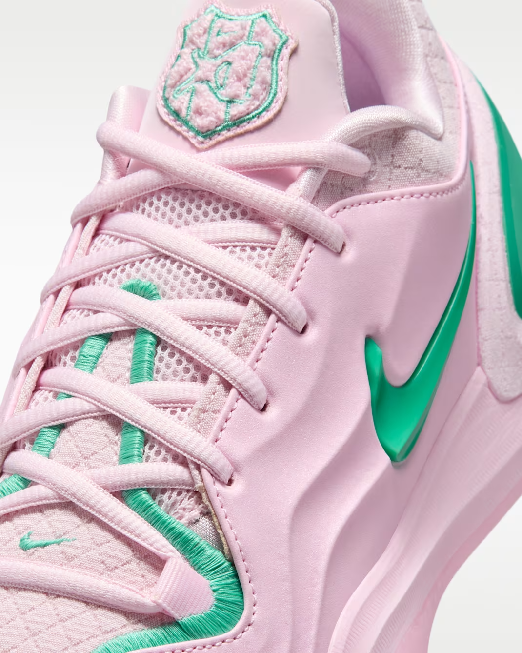IH1135-602 Nike Women's AâTwo "Pinkies Up" (IH1135-602/IH1136-602) (Men's)
