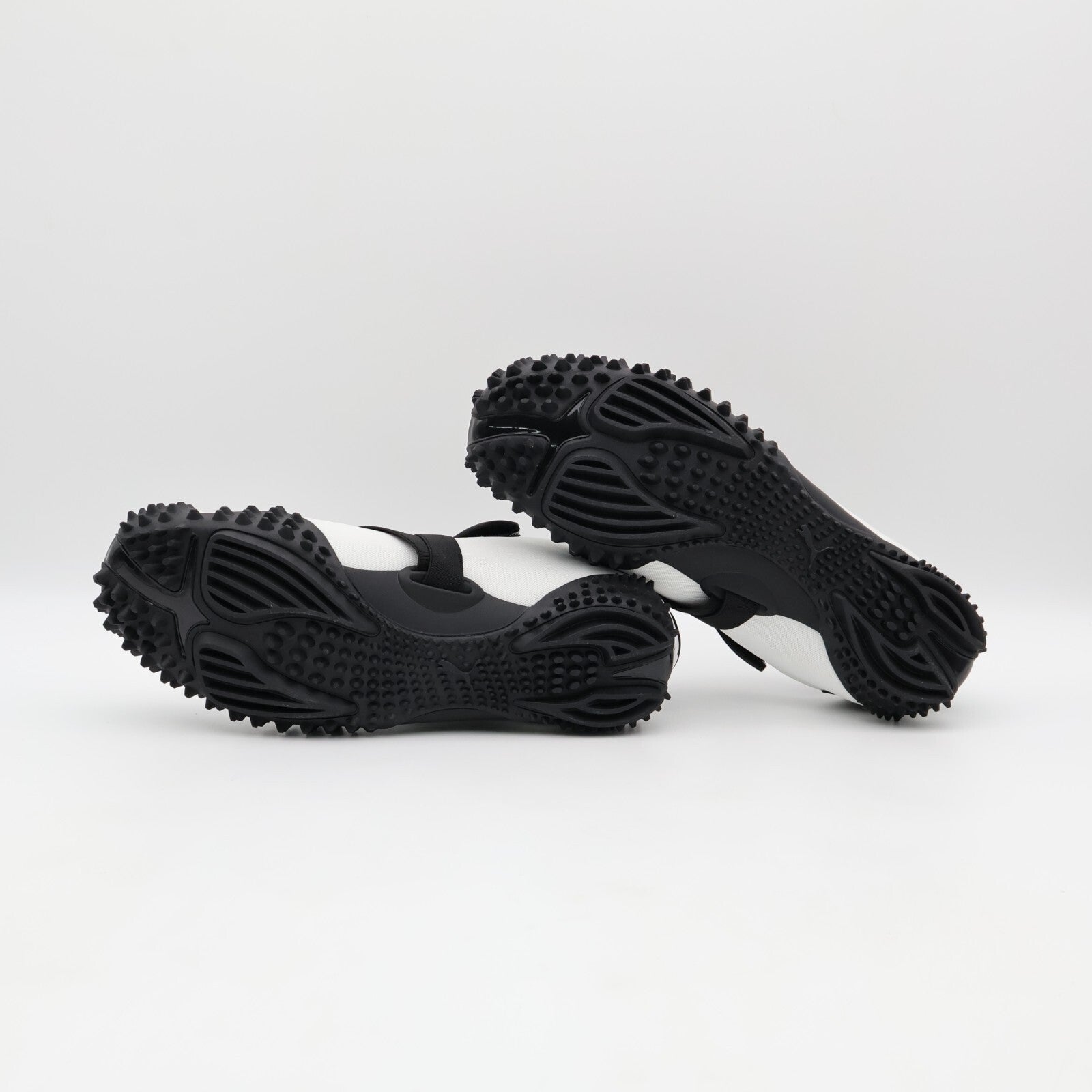 397330-12 Puma Mostro OG White Black (Men's)