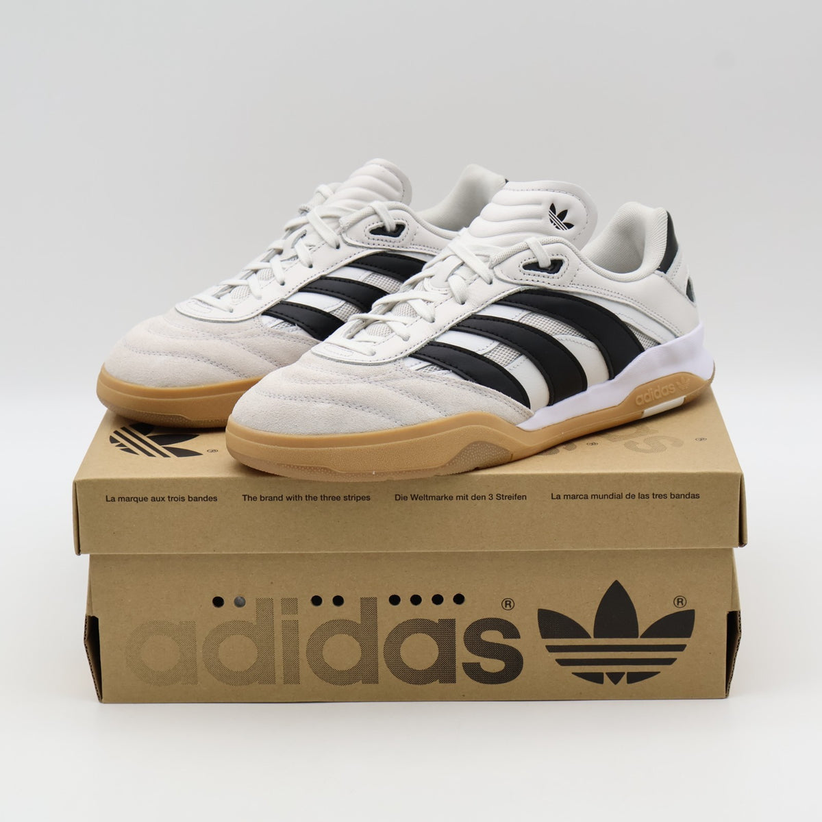 IG3989 adidas Originals Predator Mundial Crystal White Core Black Gum (Men's)