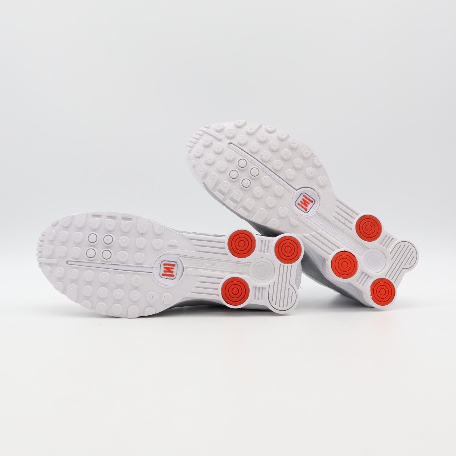 AR3565-101 Nike Shox R4 White Metallic Silver Max Orange (Women's)