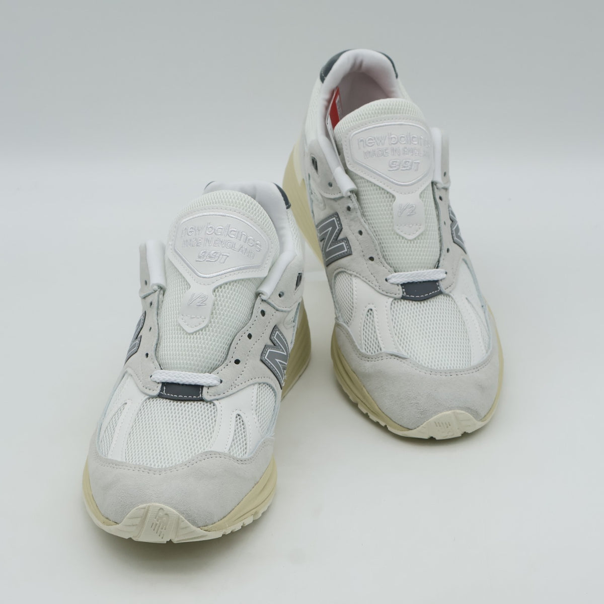 U991OW2 New Balance 991V2 Wind Chime (Men's)