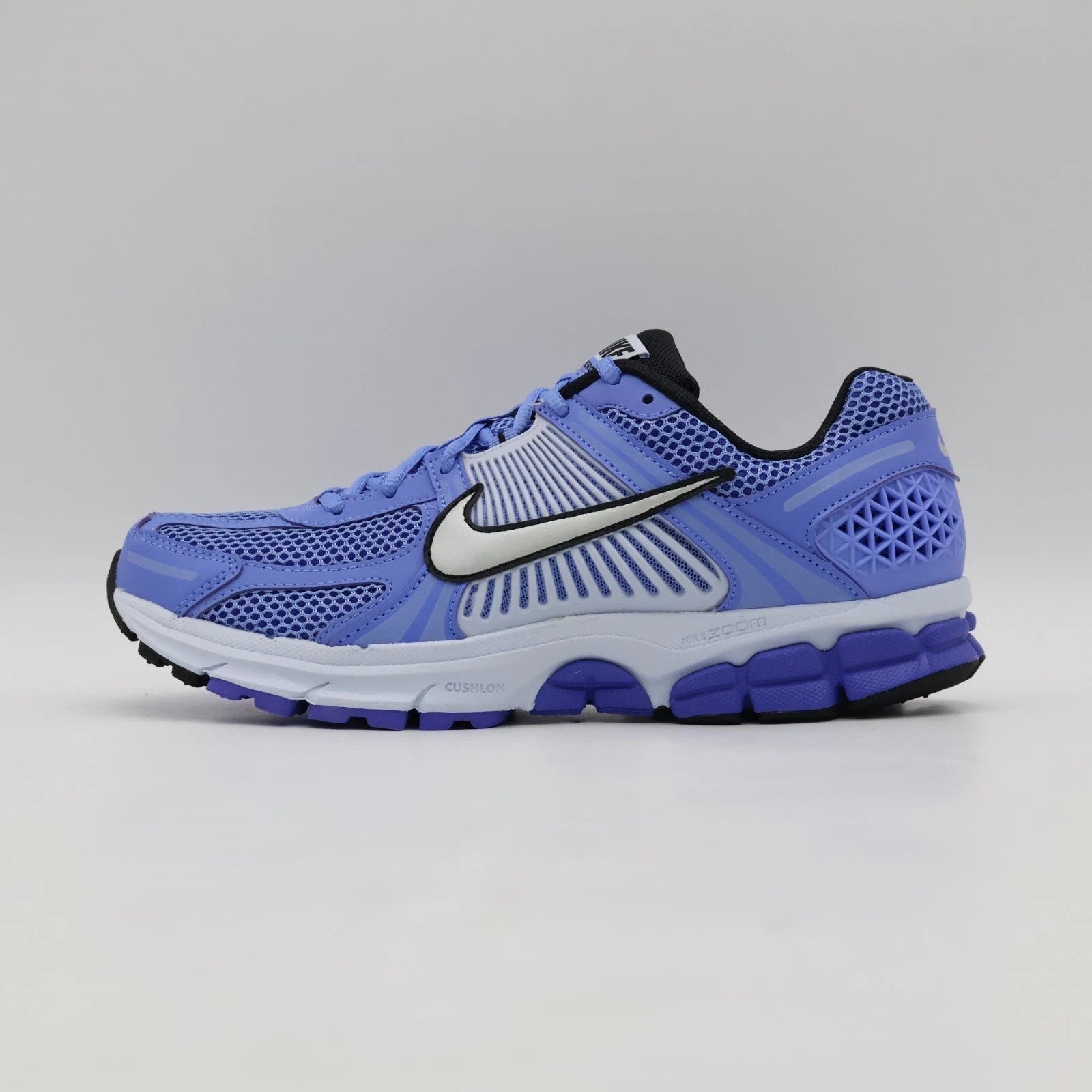FJ2028-400 Nike Zoom Vomero 5 Royal Pulse (Women's)