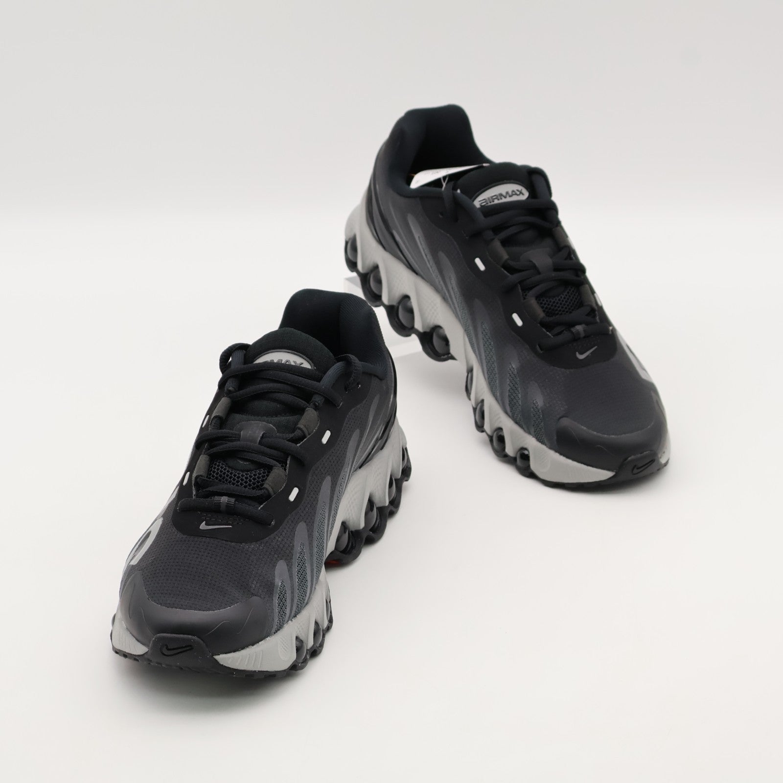 IH2140-001 PSG Ã Nike Air Max DN8 Black White (Men's)