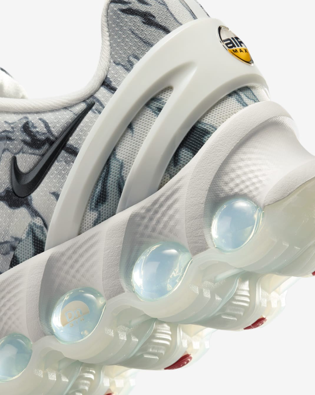 IH0377-100 Nike Air Max DN8 Premium Summit White Cool Grey (Men's)