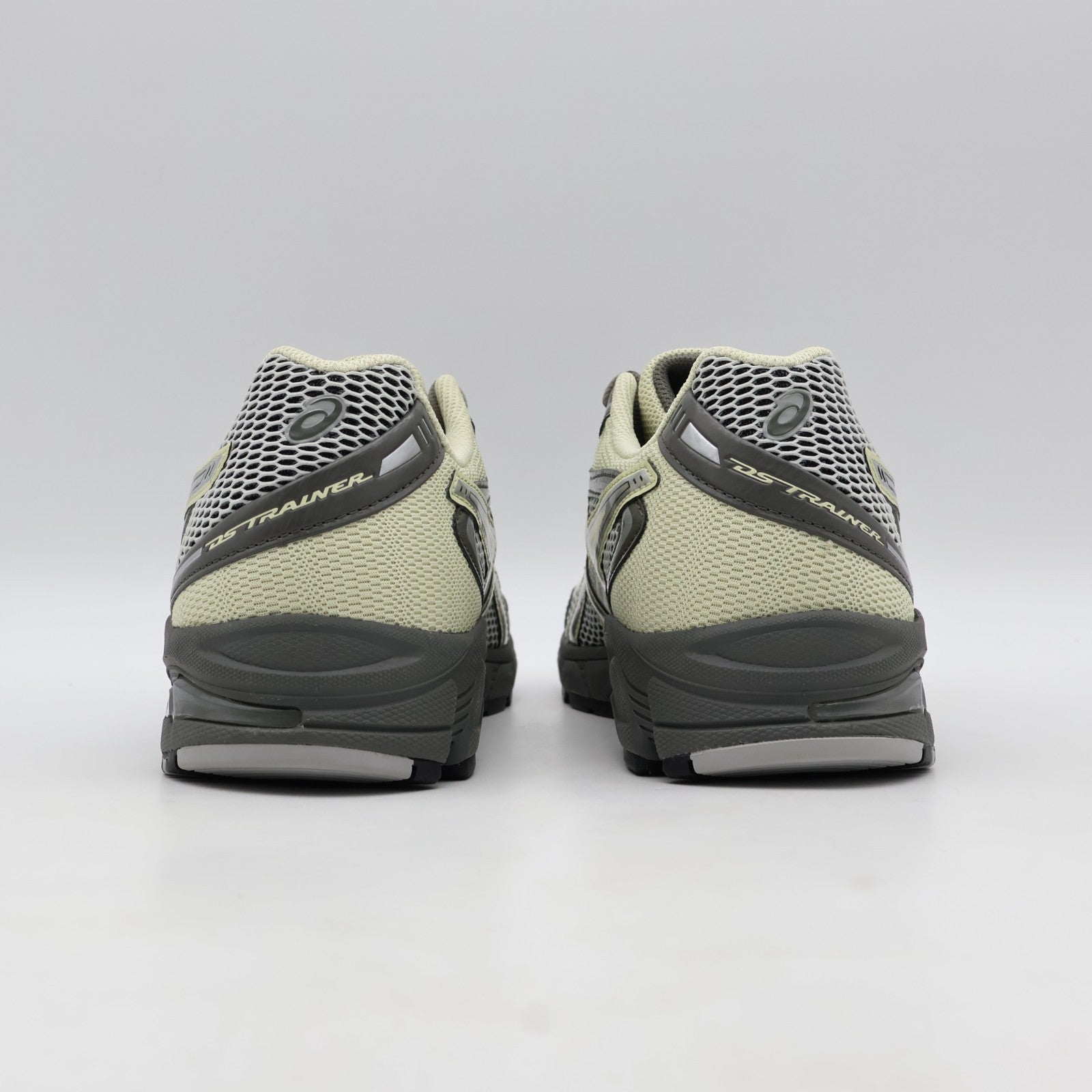 1203A607-020 Asics Gel-DS Trainer 14 Truffle Grey (Men's)