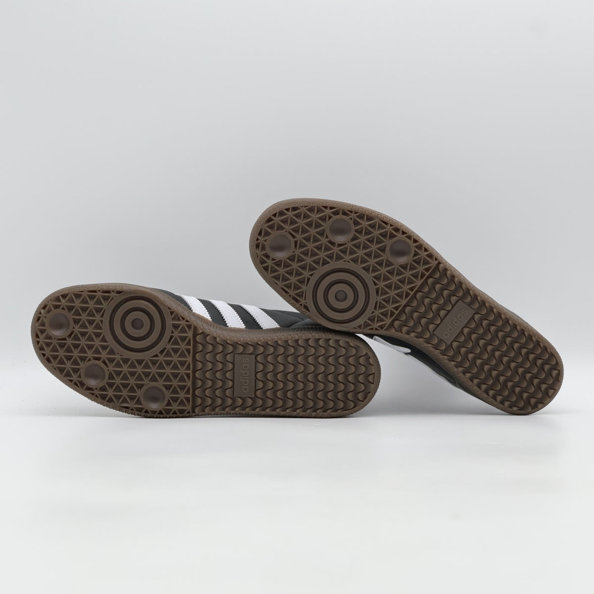 JR9246 A BATHING APE adidas Originals Samba Core Black Cloud White Gum (Men's)