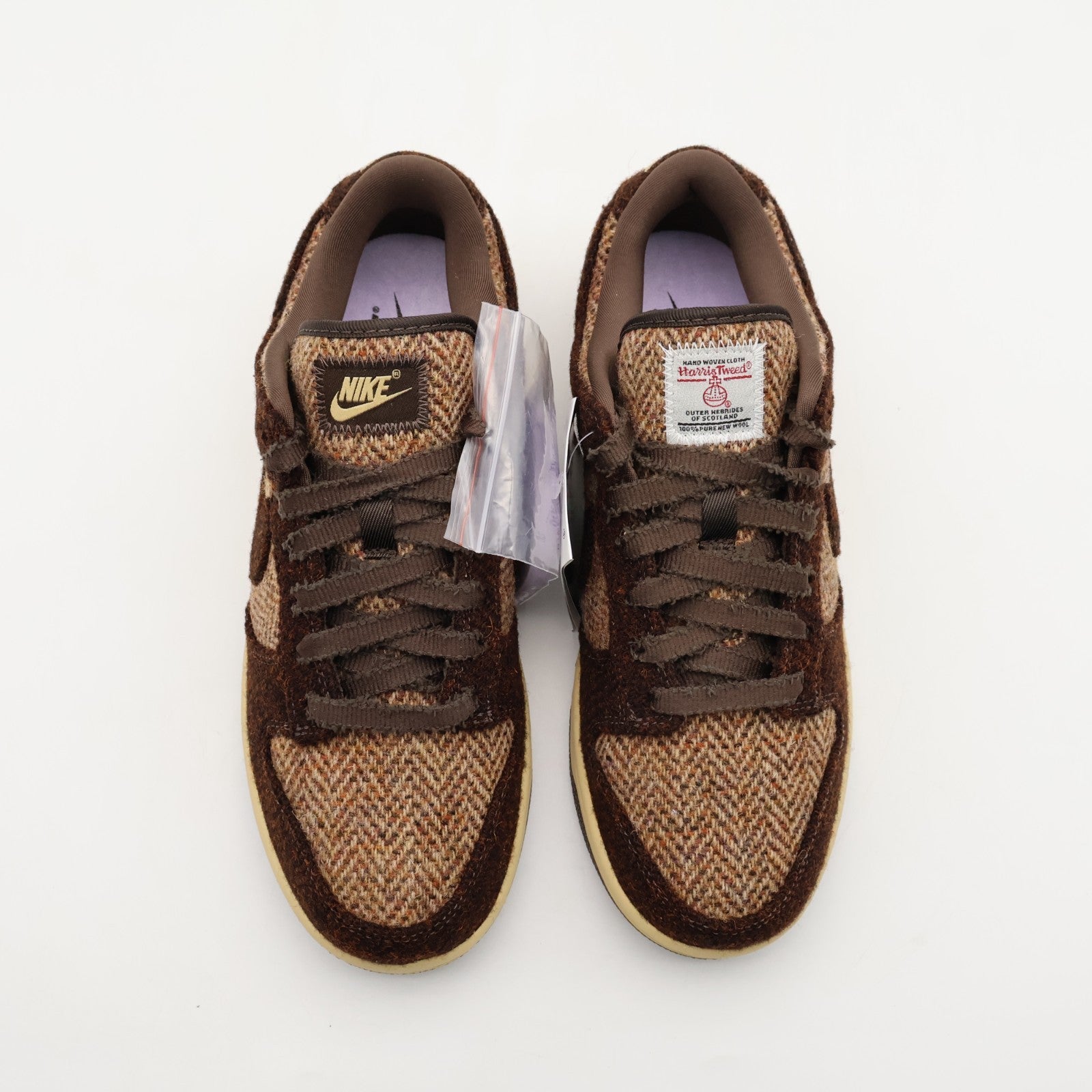 IO0052-200 Harris Tweed Nike Women's Dunk Low Sesame Violet Mist (Women's)