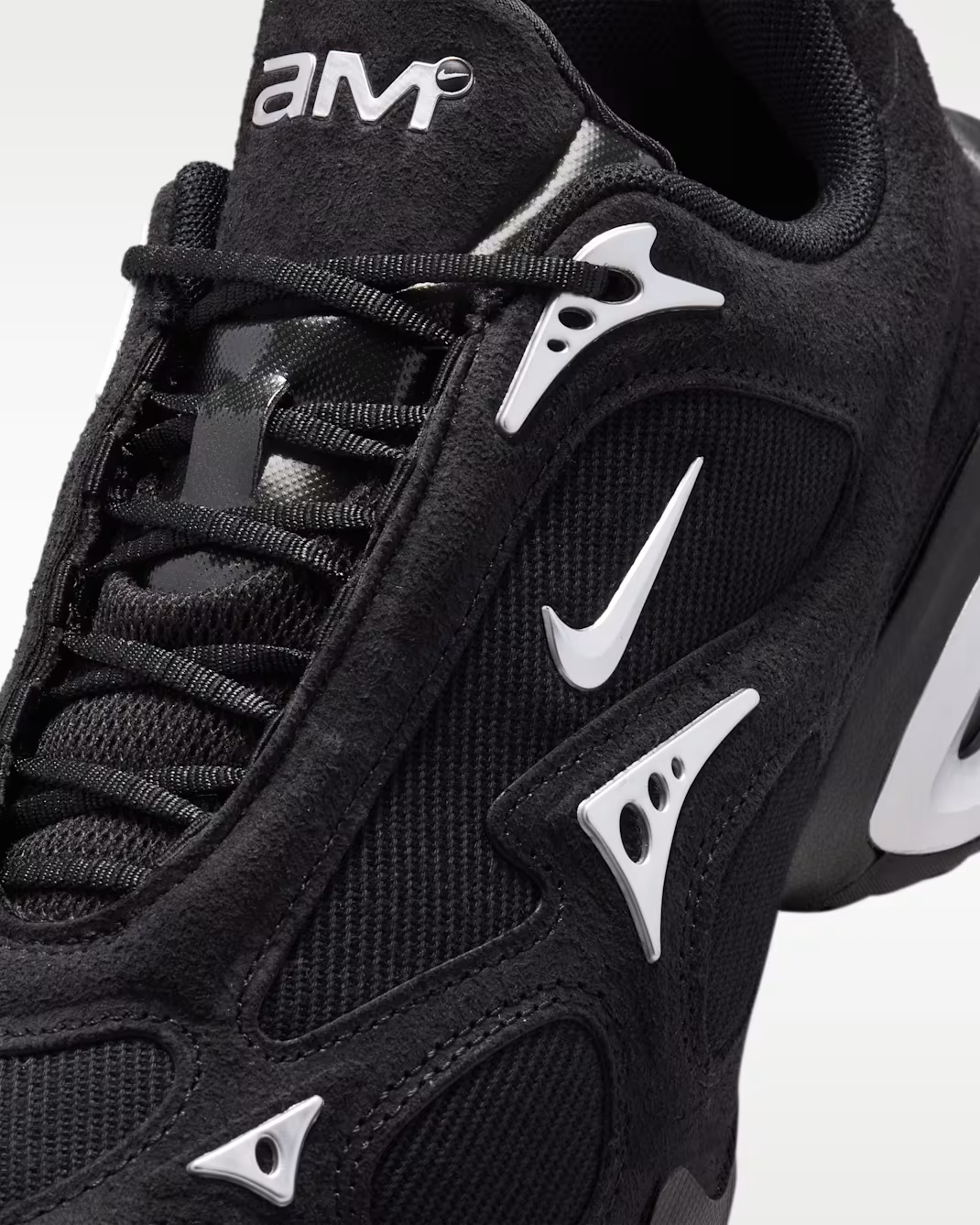 IQ0013-001 Nike Air Max Muse "Black/Metallic Silver" (Women's)