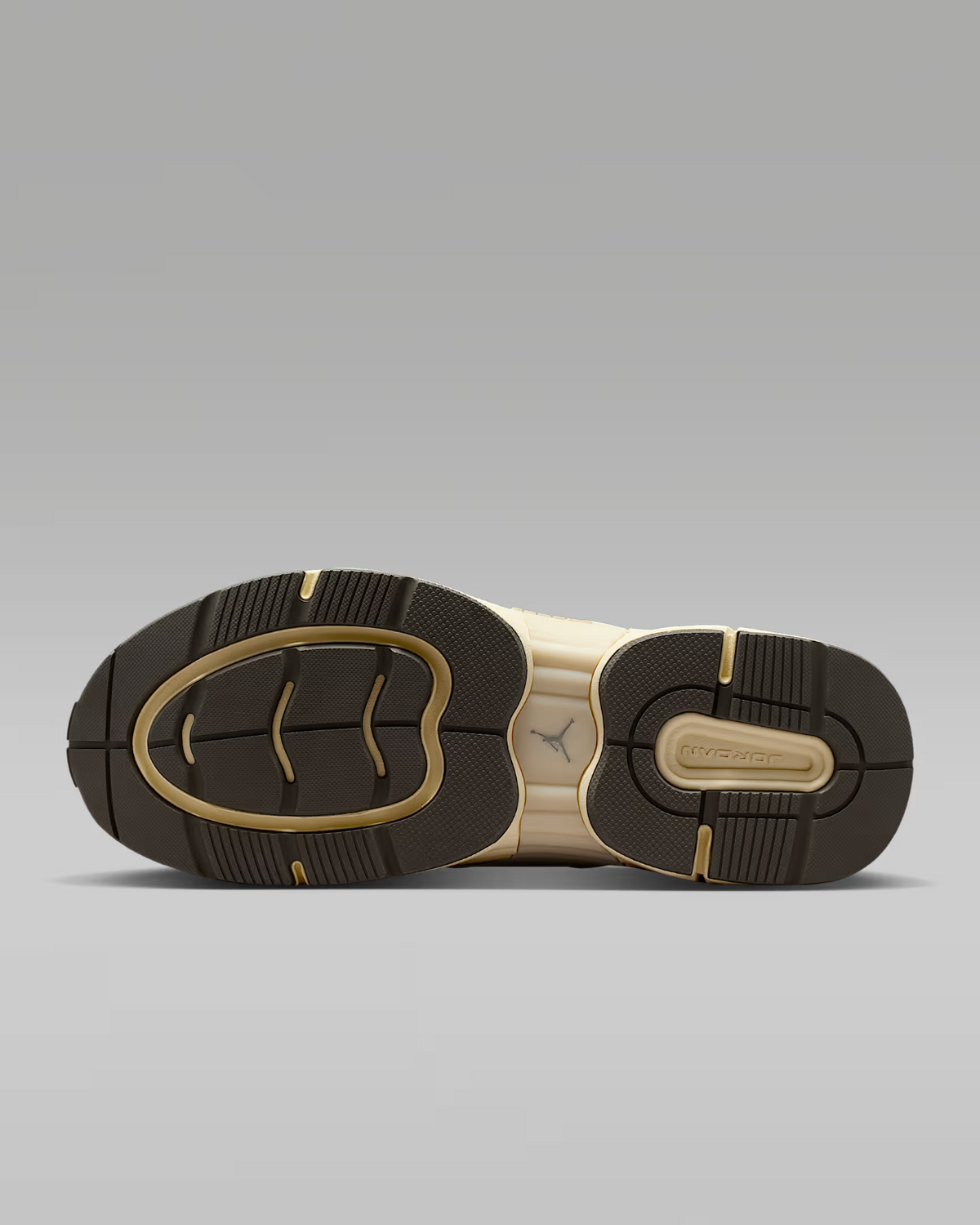 IB3722-101 Nike Jordan Trunner O/S Light Orewood Brown (Men's)
