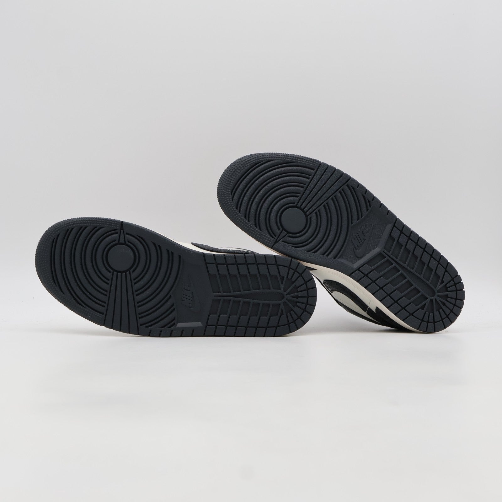 II0595-001 Nike Air Jordan 1 Low SE Anthracite/Iced Carmine (Women's)