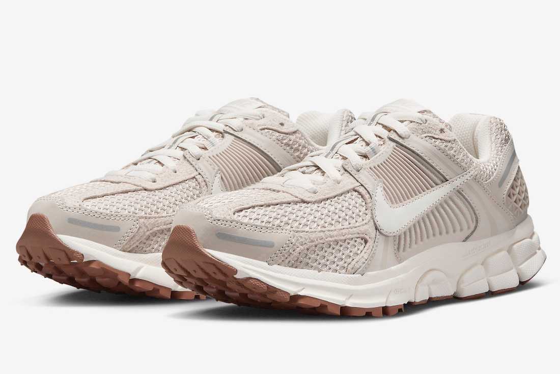 FZ3780-101 Nike Zoom Vomero 5 Light Orewood Brown (Women's)