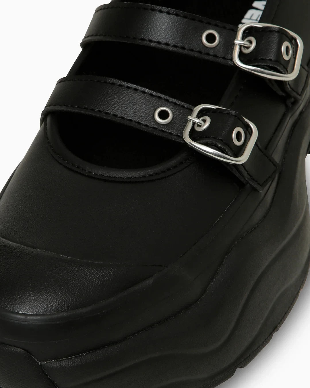 31315661 Converse All Star Surgetrainer MJ ST OX Black (Unisex)