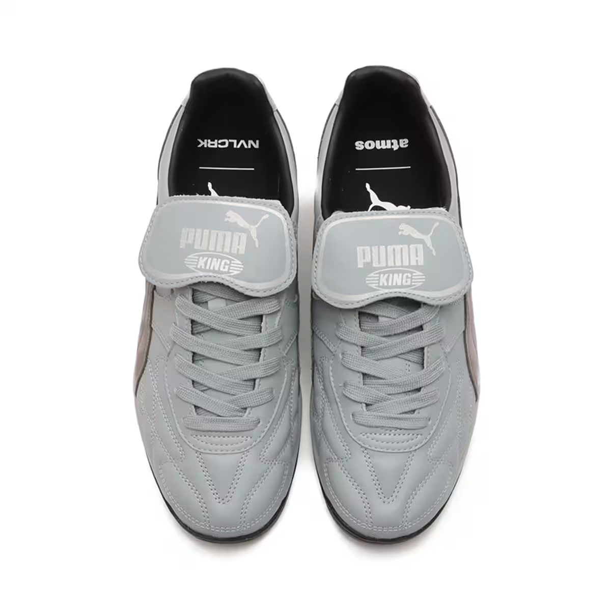 404819-01 atmos NIVELCRACK Puma King Indoor Football Community (Men's)