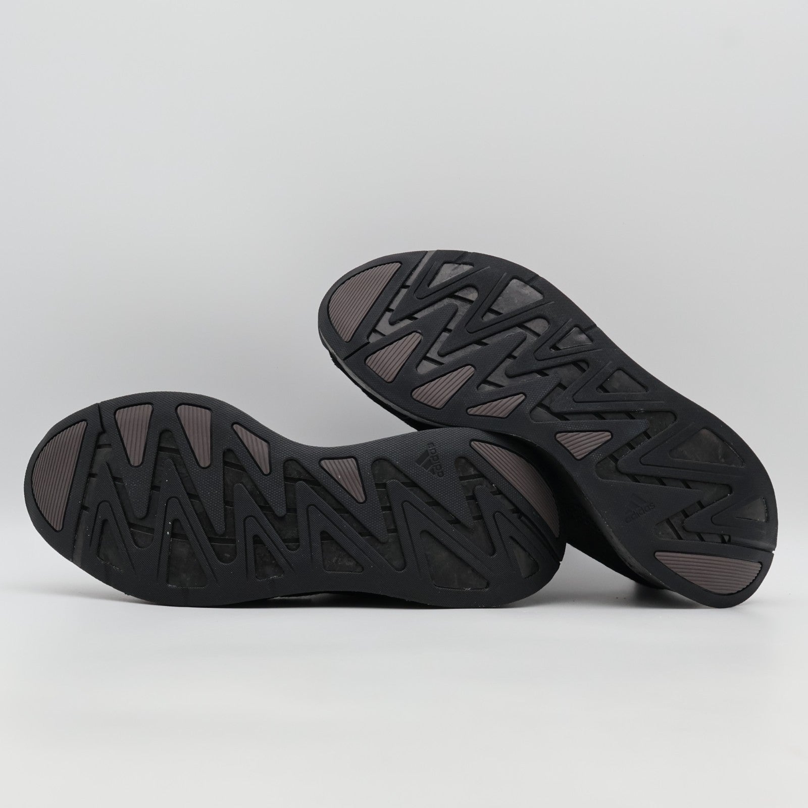 JR3822 adidas Adizero Aruku Core Black Charcoal Iron Metallicb (Men's)