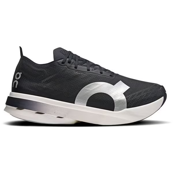 3ME30480299 3ME30480299 On Cloudboom Strike "Black/White" (Men's)