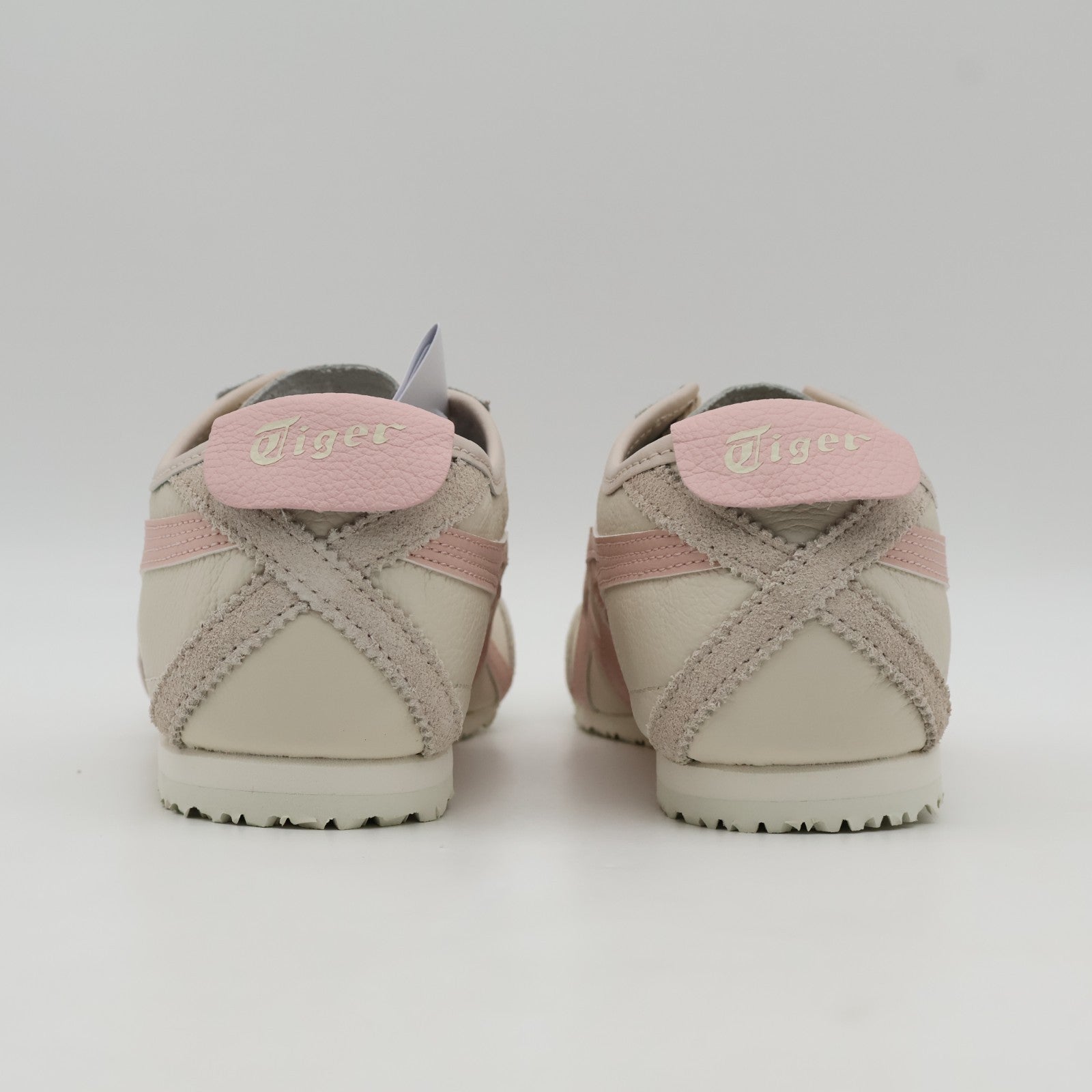 1183A201-254 Onitsuka Tiger Mexico 66 Oatmeal Ginger Peach (Men's)