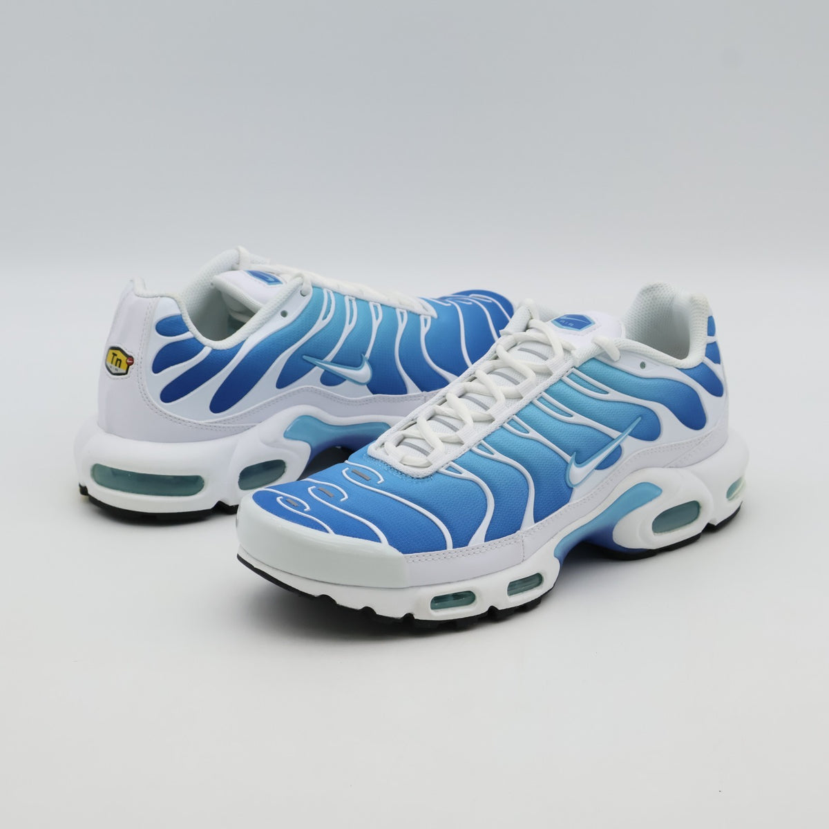 852630-411 Nike Air Max Plus Battle Blue White (Men's)