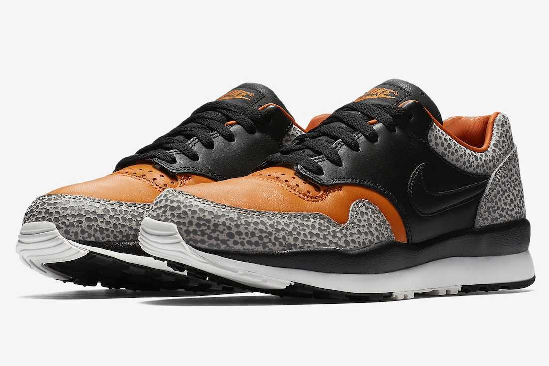 HM3818-001 Nike Air Safari Electric Black Monarch (Men's)