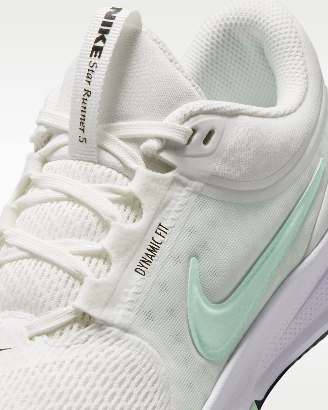 HF7004-104 Nike GS Star Runner 5 "Summit White/Barely Green"