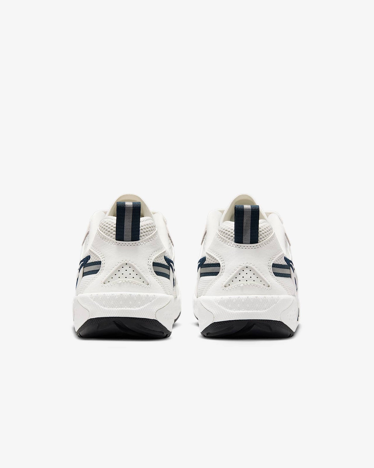 FN0314-101 Nike Jam Shoes (Women's)