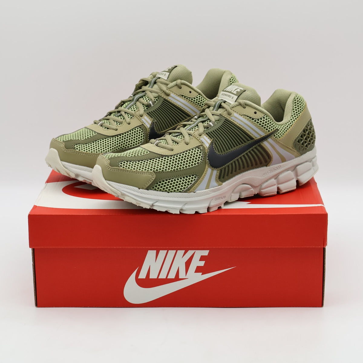 FJ1915-200 Nike Zoom Vomero 5 Neutral Olive Medium Light Bone Black (Men's)
