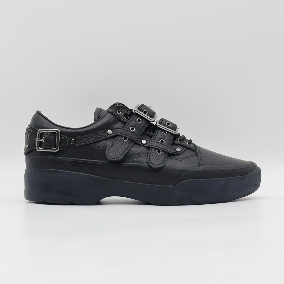 VN000EEDBLK Vans Premium Old Skool Buckle Black Efron Danzig (Men's)