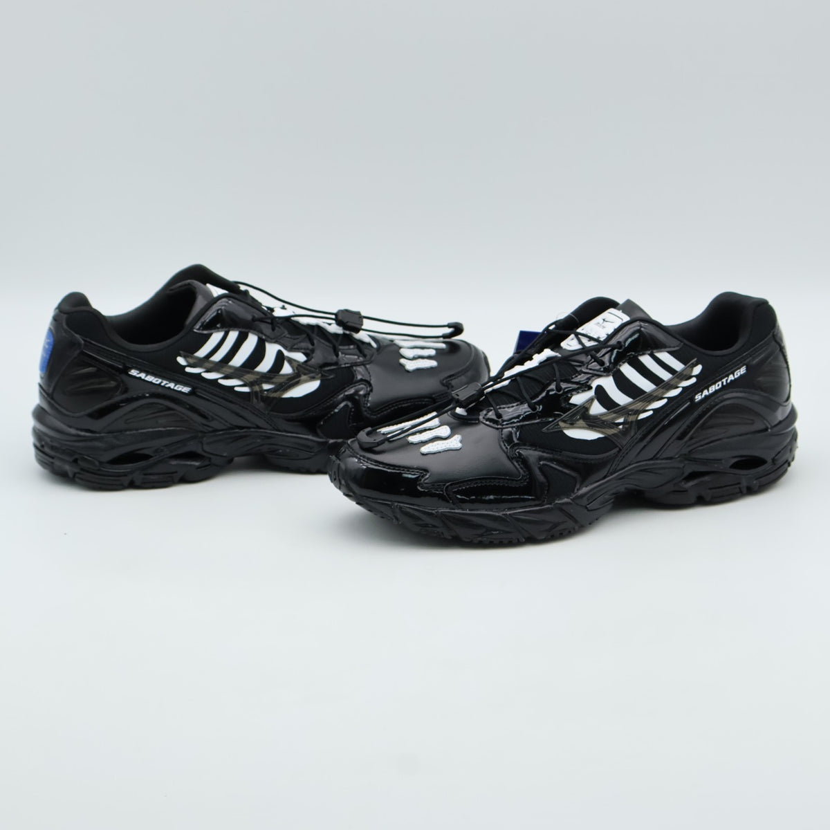 D1GD252601 SBTG Mizuno Wave Rider 10 Black Black White (Men's)